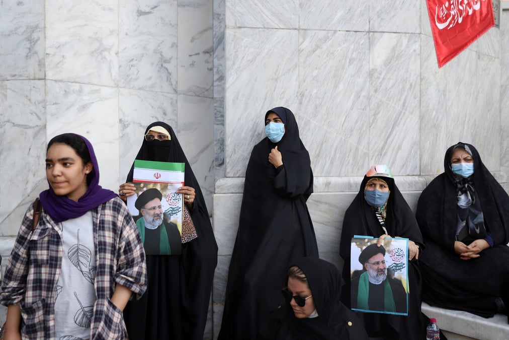 Iran: ouverture des bureaux de vote pour l'election presidentielle
