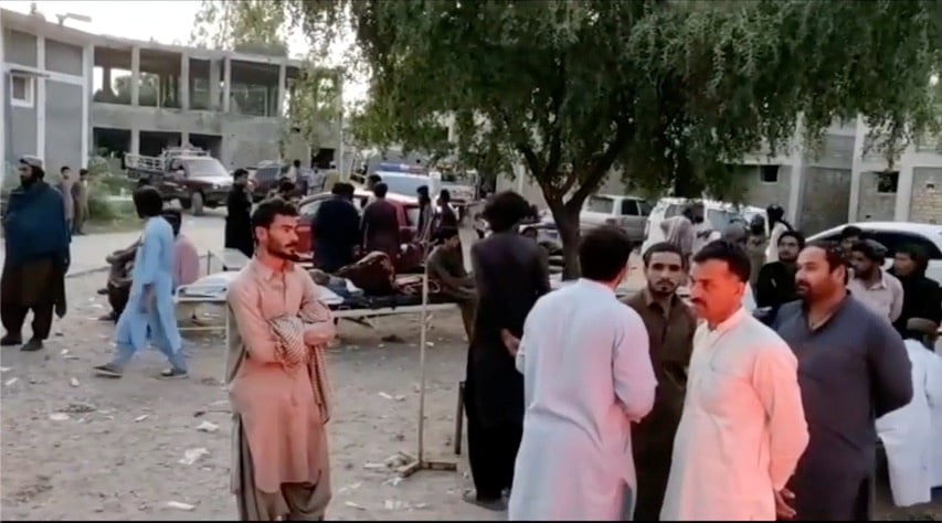 Seisme dans le sud du pakistan, au moins 20 morts