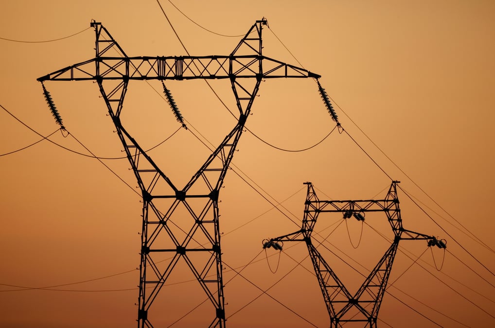 Paris prevoit de nouvelles mesures pour freiner la hausse des prix de l'electricite, selon des sources