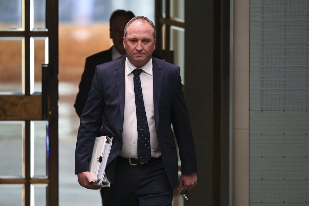 Sexe et politique en australie, ou une majorite tient a un fil