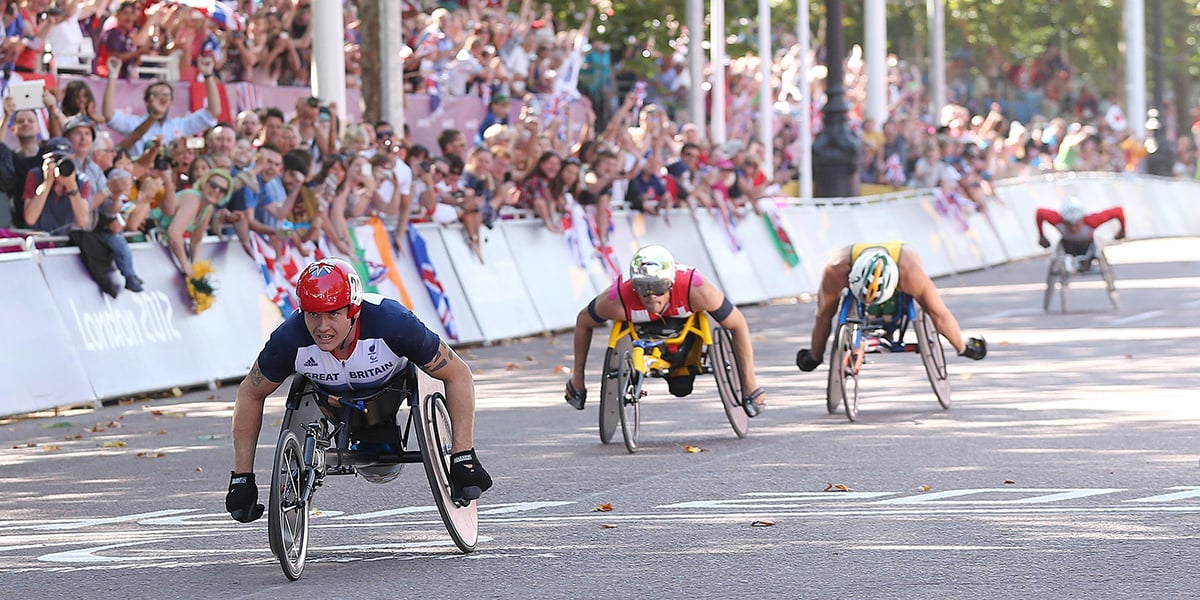 L’Anglais David Weir, en tête du marathon paralympique à Londres en septembre 2012.