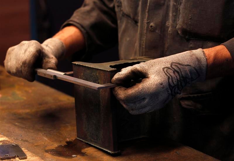 La production industrielle française baisse de 0,3% en octobre