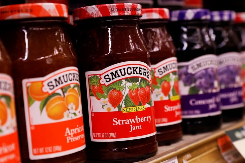 J m smucker acquiert ainsworth pet nutrition