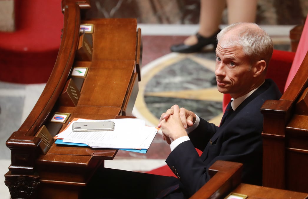 Le gouvernement retire sa page "anti-infox", qui a suscite un tolle