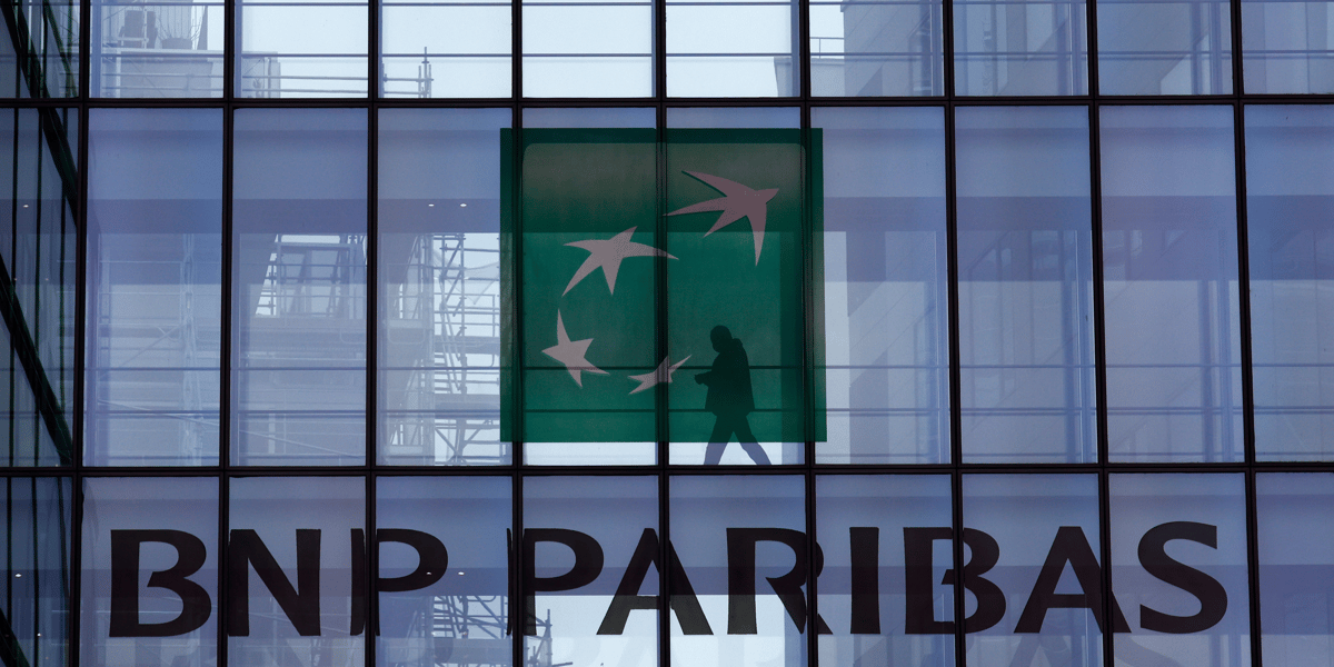 Bnp paribas depasse les attentes au deuxieme trimestre, le titre en profite