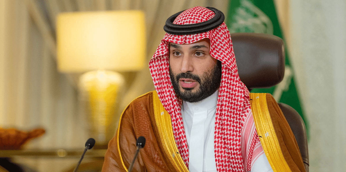 Le prince heritier saoudien mohamed ben salman prononcant un discours depuis son bureau