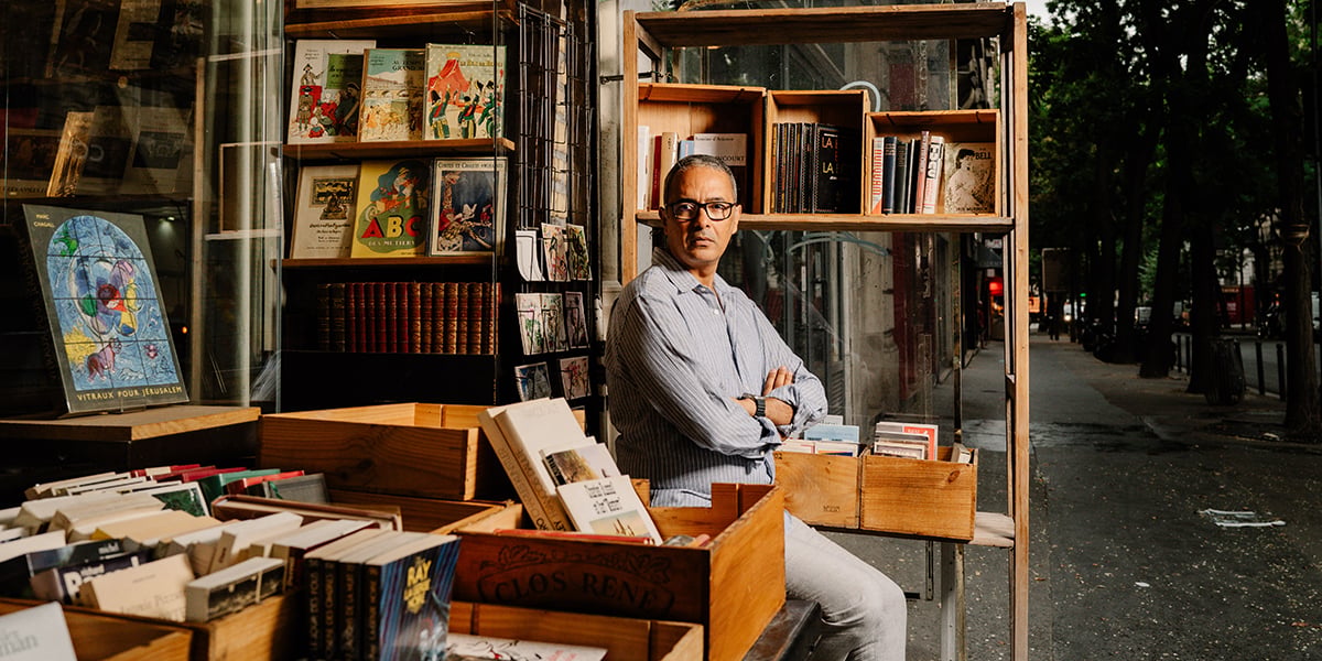 Le journaliste et écrivain Kamel Daoud à la librairie McGriffs à Paris, le 13 août 2024.