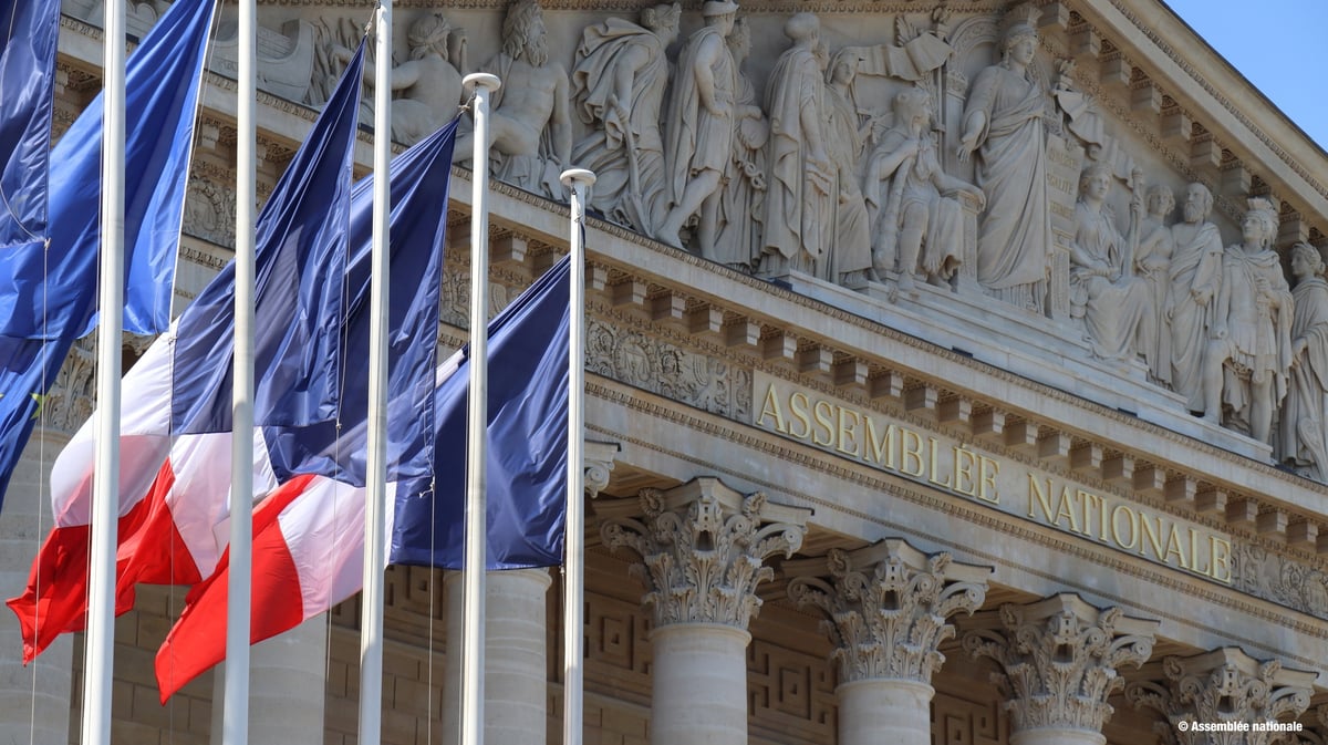 La commission mixte paritaire valide la surtaxe pour les grandes entreprises.