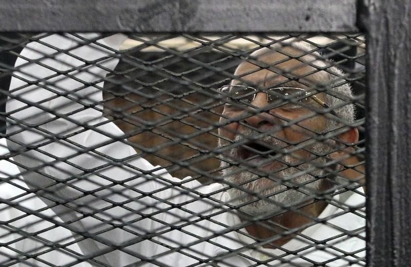 Ouverture du procès du chef des Frères musulmans en Egypte