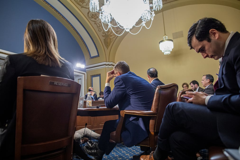 "impeachment": trump accuse les democrates d'une tentative de putsch