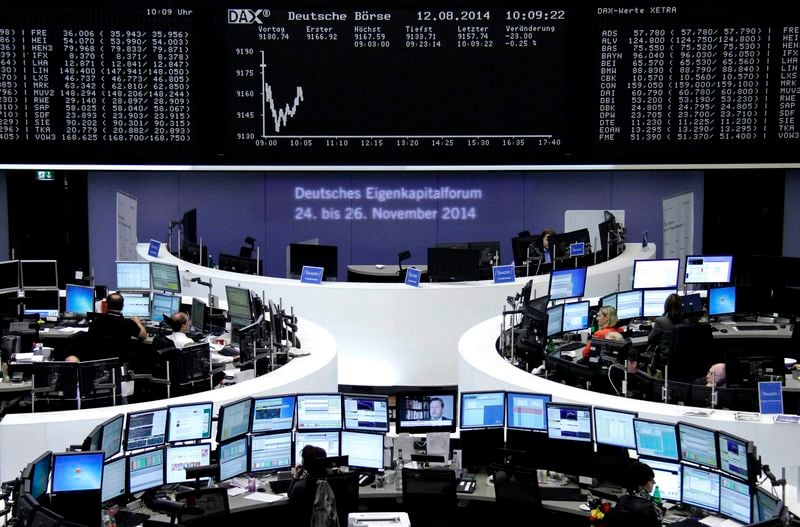 Les Bourses européennes en ordre dispersé à la mi-journée
