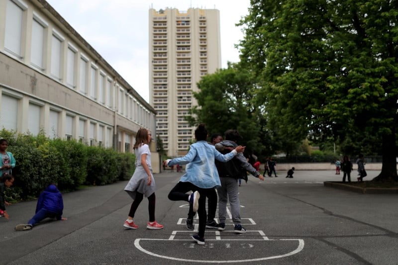 La france va signer une circulaire sur les enfants nes d'une gpa