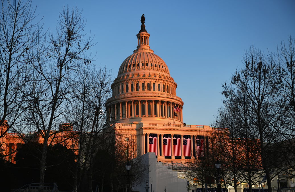 Usa/"impeachment": biden va laisser le congres gerer les modalites du proces