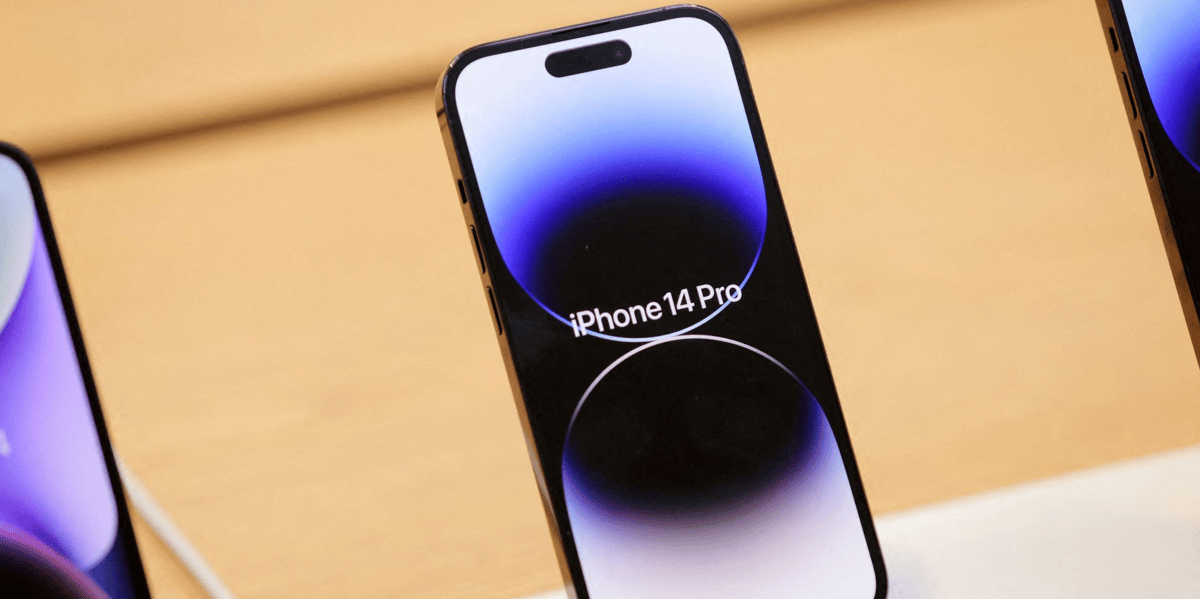 iPhone 14.