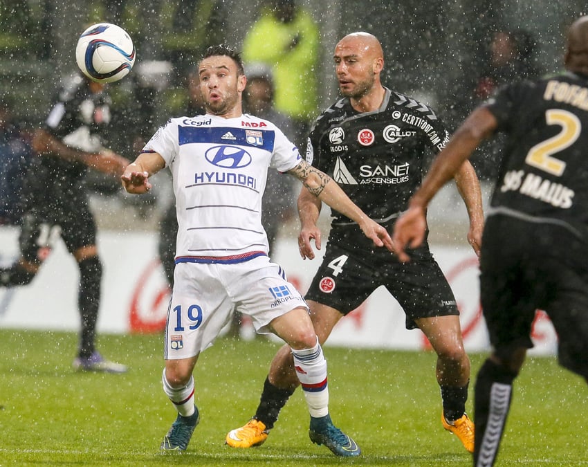 Valbuena deboute