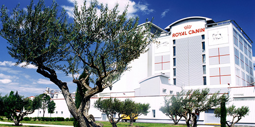 Le site de Royal Canin à Aimargues (30), filiale di groupe Mars qui est à nouveau cité comme "Great place to work" en 2019