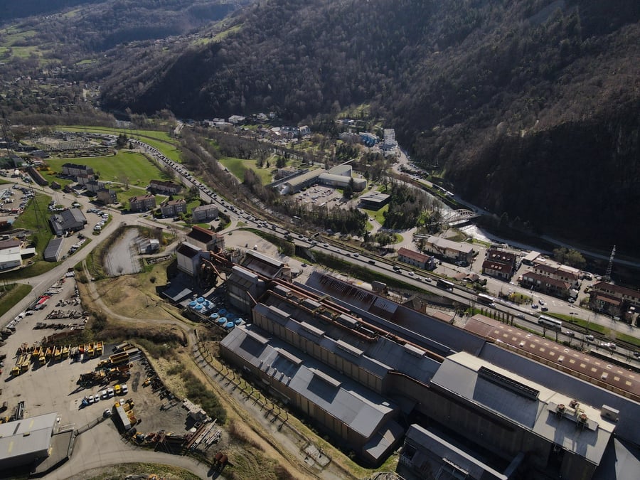 Inquiets des impacts sur l'environnement et des risques d'une nouvelle installation classée Seveso seuil haut à proximité des habitations et des infrastructures routières et ferroviaires, des riverains de l'Association Action citoyenne demandent désormais « la suspension de l'enquête et l'abandon du projet ».