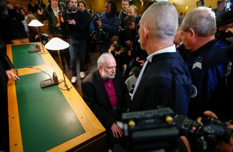 Le parquet demande une peine d'emprisonnement d'au moins 8 ans contre preynat