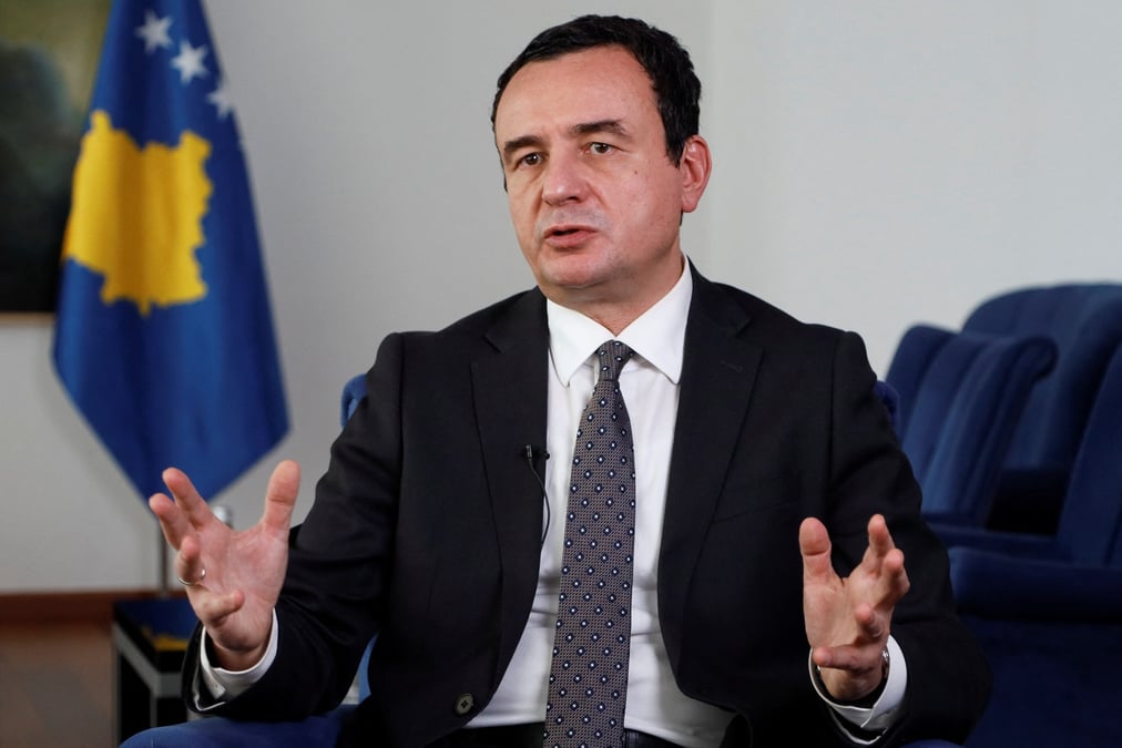 Photo d'archives du premier ministre du kosovo, albin kurti, lors d'une interview avec reuters a pristina