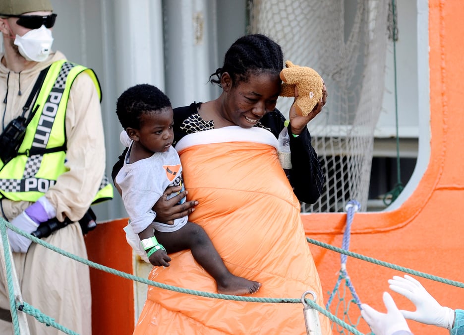 Sauvetage de 2.200 migrants en mediterranee