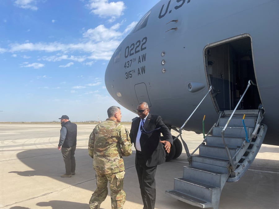 Le secretaire americain a la defense, lloyd austin, arrive a bagdad, en irak