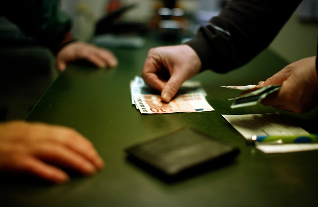 Allemagne: l'inflation bondit a 1,6% sur un an