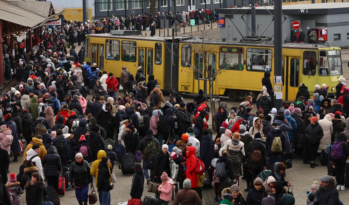 La russie disposee a mettre en place des couloirs humanitaires mercredi