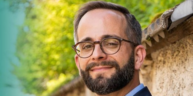 « Face à des acteurs étrangers de plus en plus dominants sur le marché mondial, il est temps pour la France de créer des leaders clés de la défense privée capables de rivaliser à l'échelle internationale » (Benoit Bordat, député de la Côte-d’Or, apparenté au groupe Renaissance).