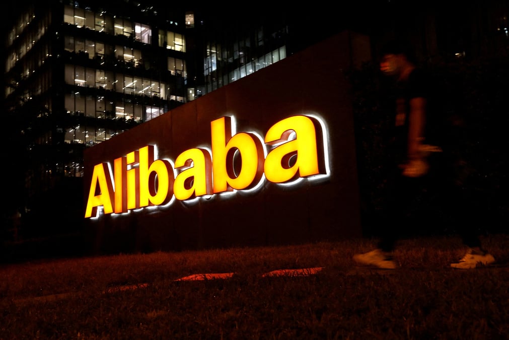 Alibaba chute en bourse, crainte d'enquete de pekin sur des fuites de donnees