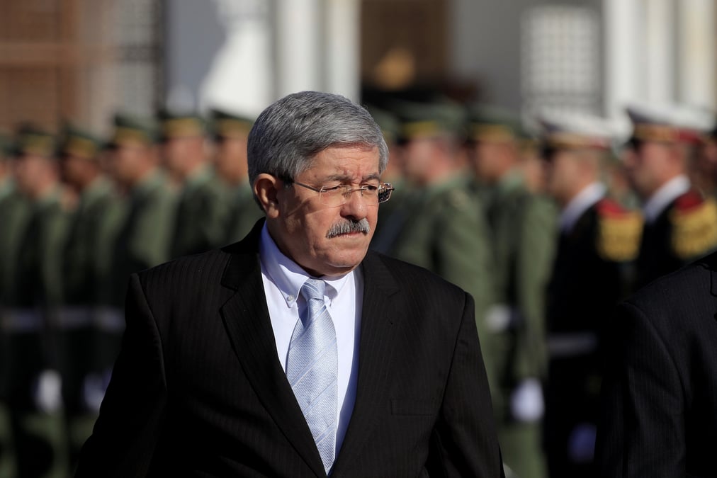 L'ex-premier ministre algerien ouyahia entendu par la justice