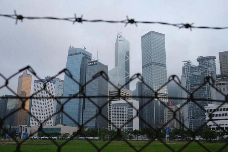Pekin nomme un "faucon" a la tete de l'agence de securite de hong kong