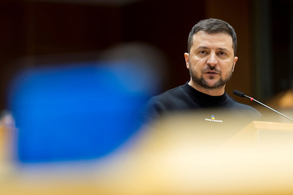 Le president ukrainien volodymyr zelenskiy lors d'un discours au parlement europeena bruxelles