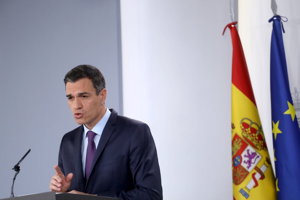 Espagne: premier gros revers au parlement pour le cabinet socialiste