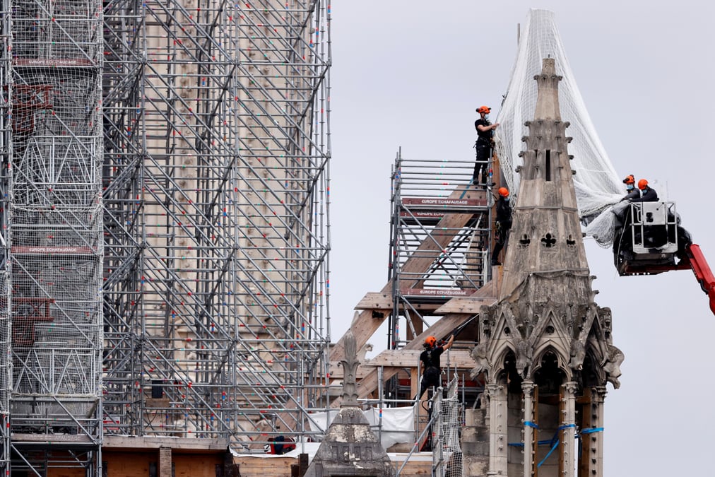 Notre-dame retrouvera sa fleche a l'identique