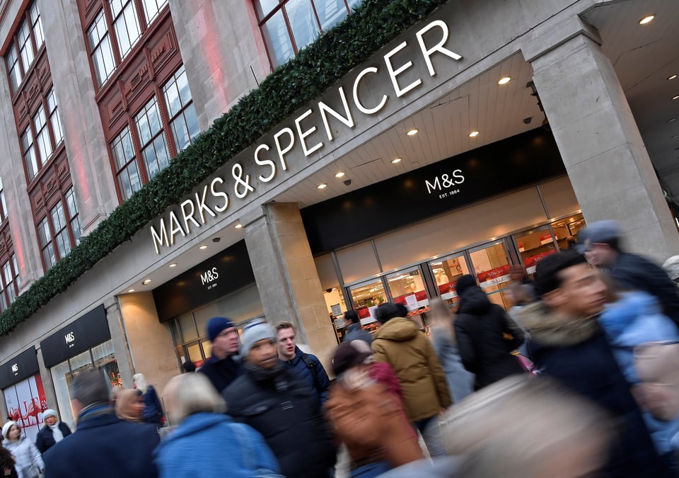 M&s et ocado discutent d'un rapprochement, les titres grimpent