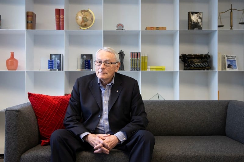 Les jo de tokyo seront reportes, selon dick pound (cio)
