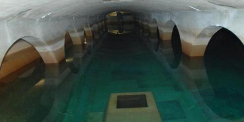 Dans l'Hérault, 18,1% d’eau potable disparaît à cause de fuites dans les canalisations.