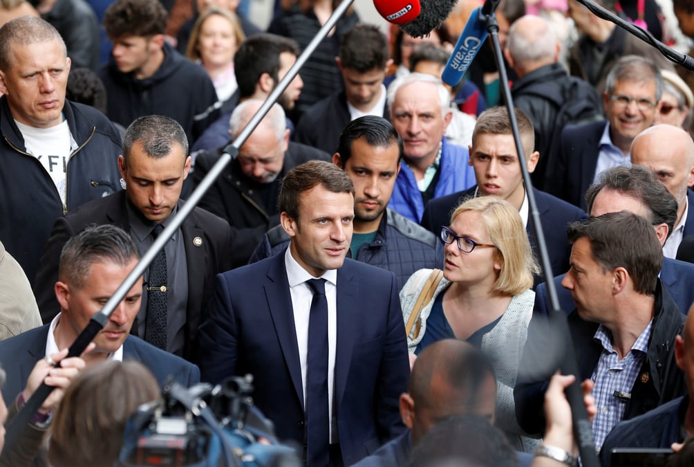 Sondage ifop-fiducial: macron l'emporterait avec 63% des voix contre le pen