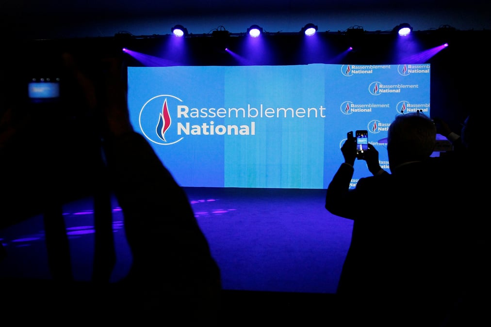 Proces requis pour un proche de le pen et un dirigeant du rn