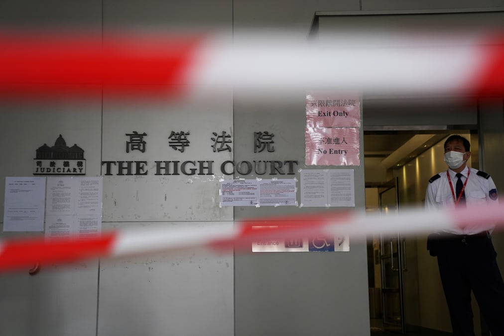 Hong kong: un militant democrate remis en liberte provisoire