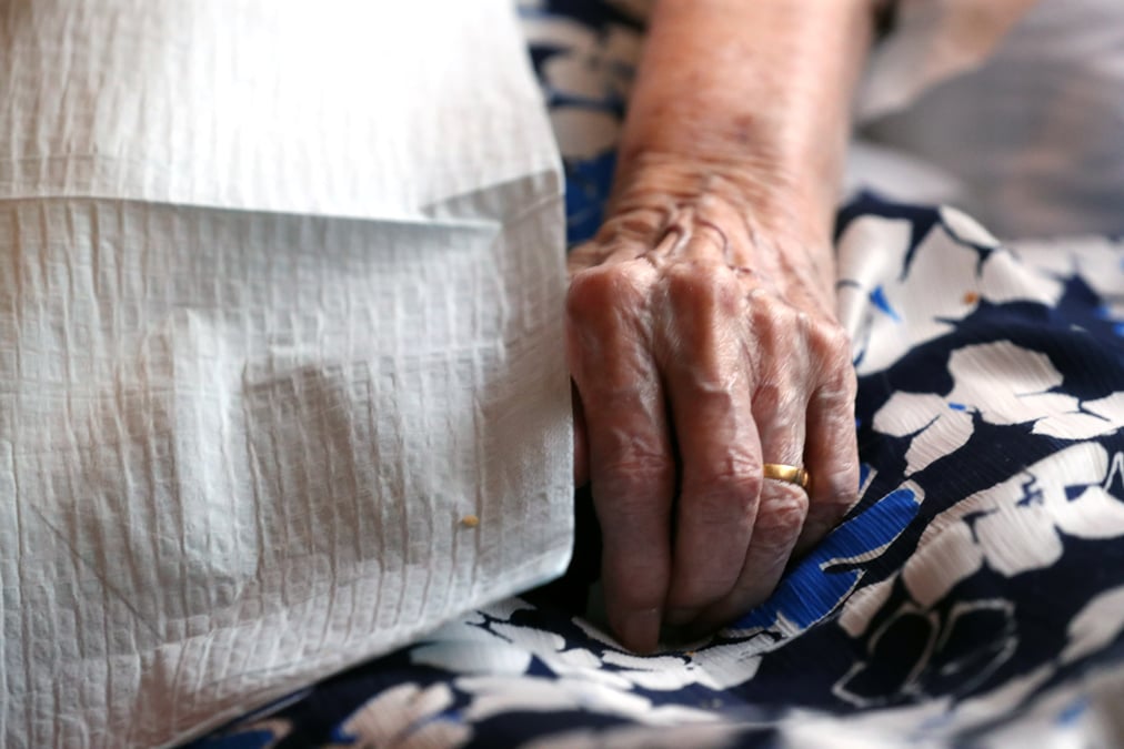 Coronavirus: une nonagenaire belge ete infectee par deux variants