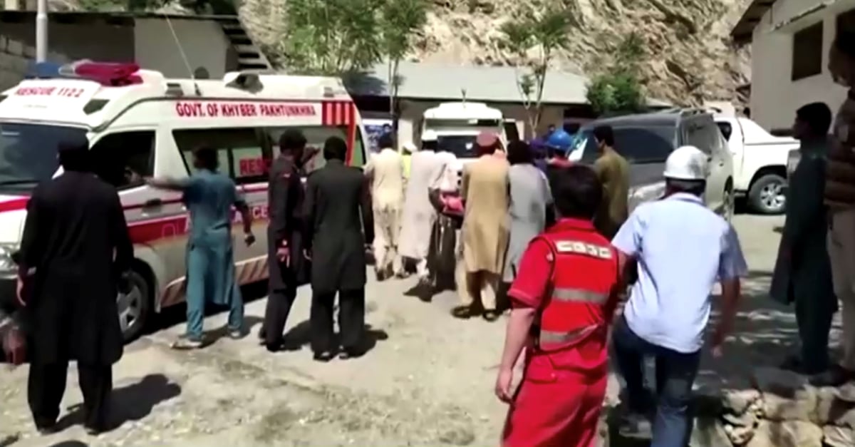 Au moins dix personnes tuees par l'explosion d'une bombe dans le nord du pakistan