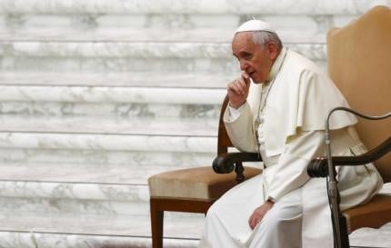 Le pape lance une réflexion sur les annulations de mariage