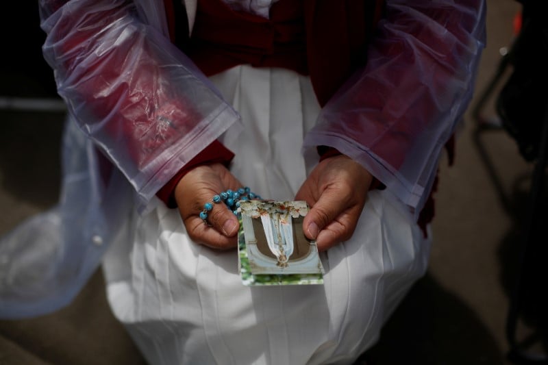 Deux enfants bergers portugais canonises cette semaine a fatima