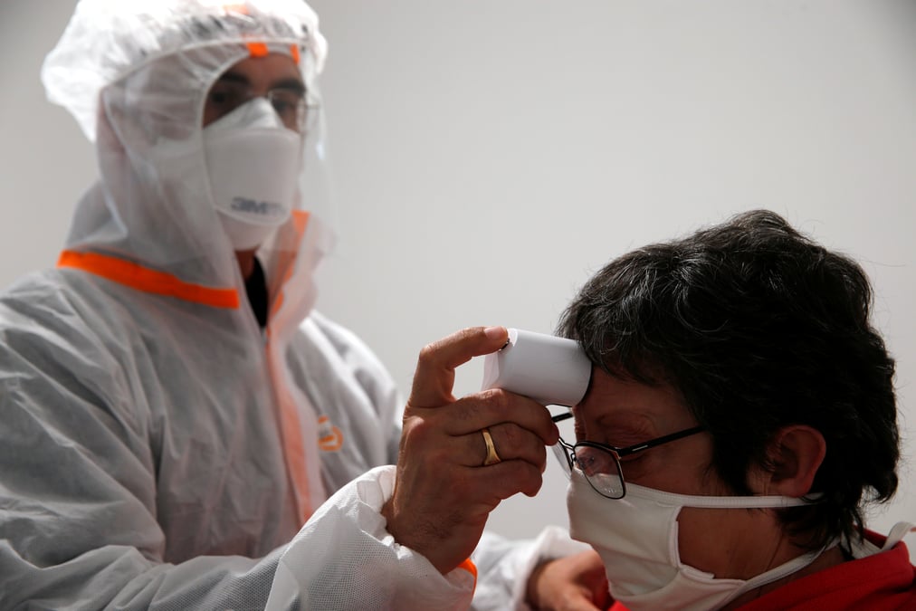 Le coronavirus a fait 367 morts de plus en france