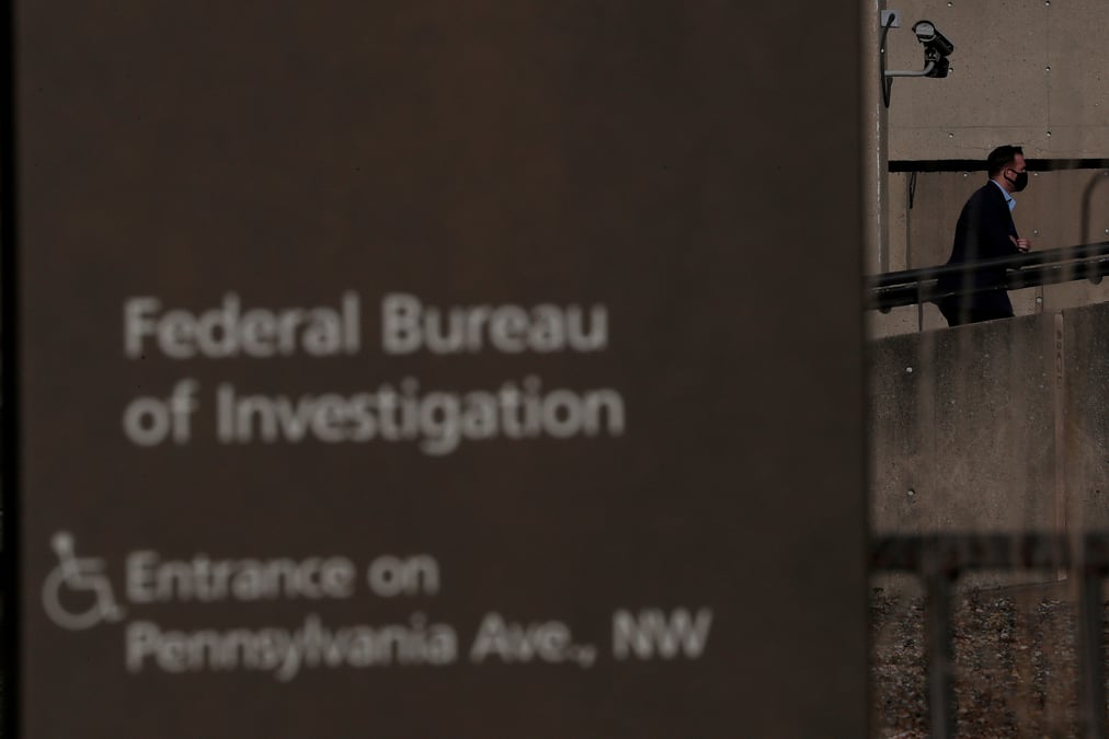 Usa: le fbi met en garde contre le risque de manifestations armees avant l'investiture de biden