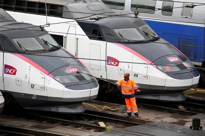 Sud-rail invite la cgt a s'opposer aussi a l'accord sncf