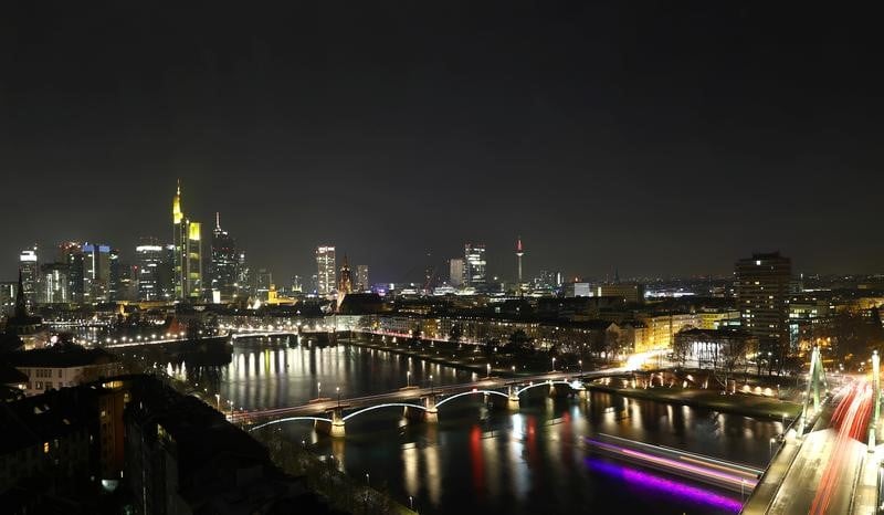 Le moral des investisseurs allemands se redresse un peu
