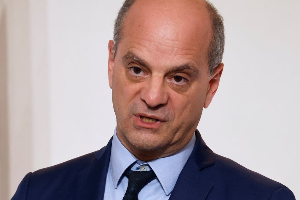 France: blanquer espere une reouverture des salles de sport en decembre