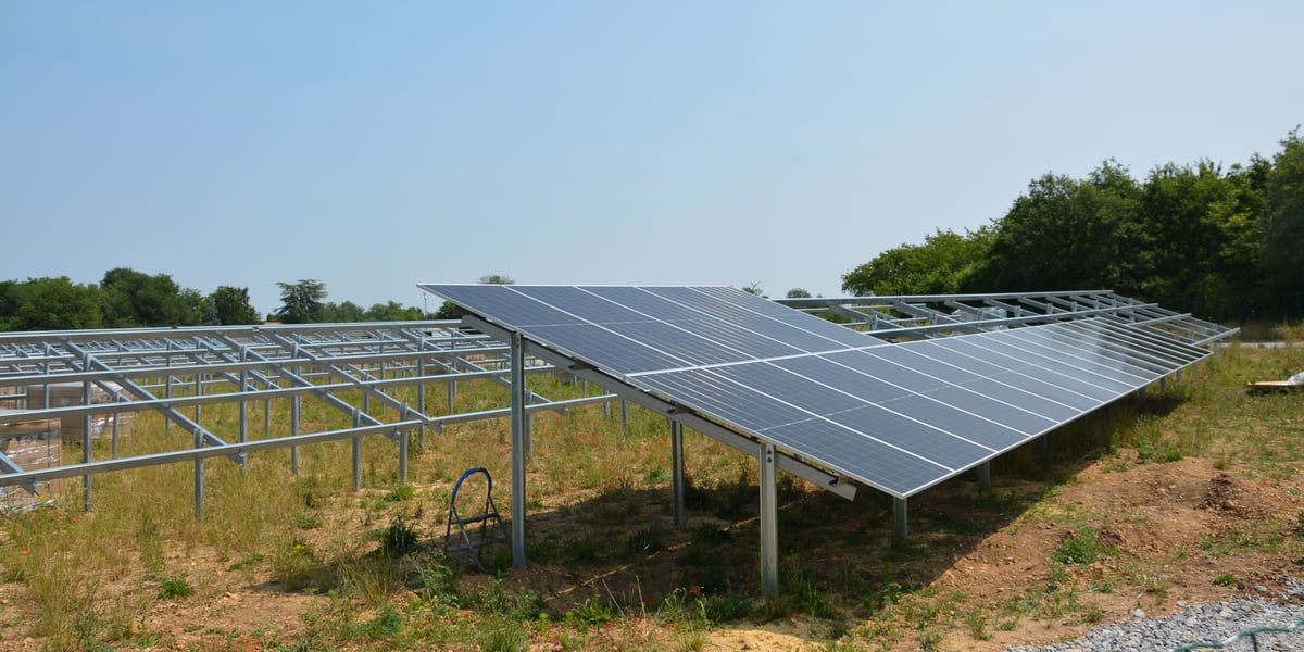 En 2024, la France a battu son record en terme d'installation d'énergie solaire. La dynamique est encore plus forte en 2025.